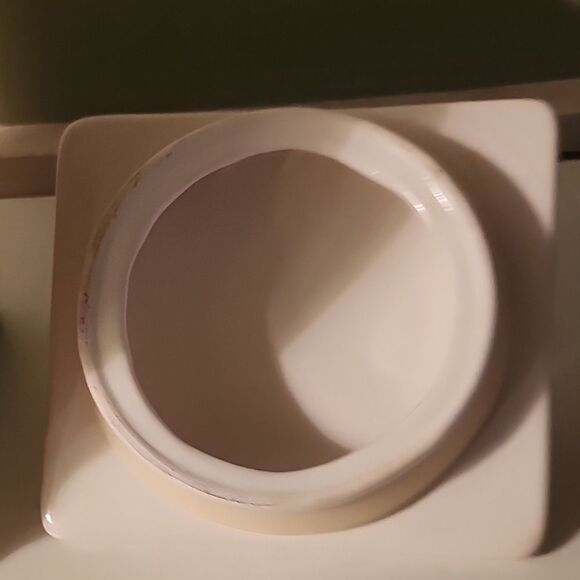 Cherry Pattern Ceramic Canister with Blue Accents - Picture 11 of 11